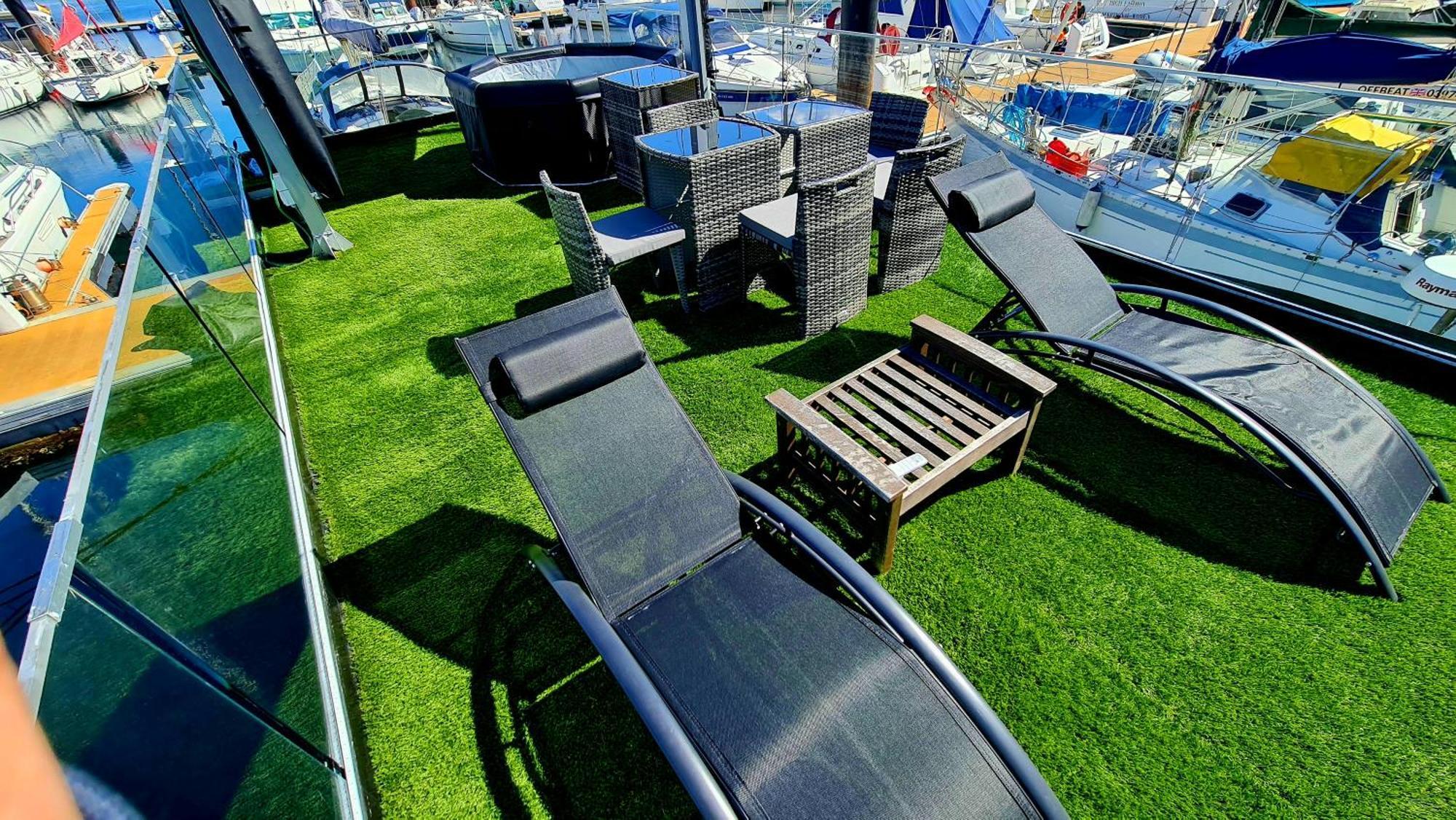 Barco-Apartamento En El Nautico De Виго Экстерьер фото
