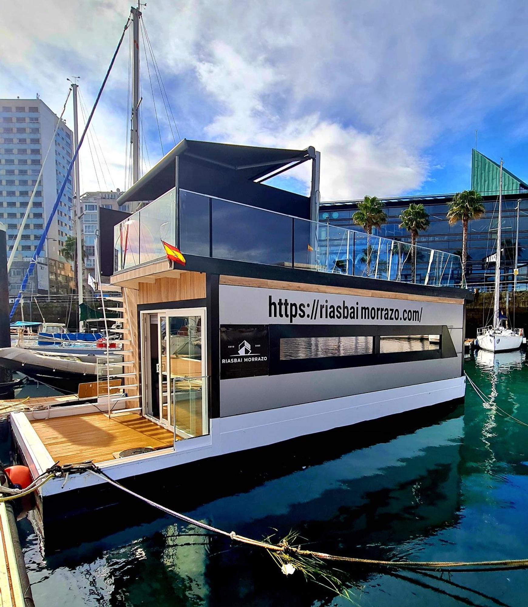 Barco-Apartamento En El Nautico De Виго Экстерьер фото