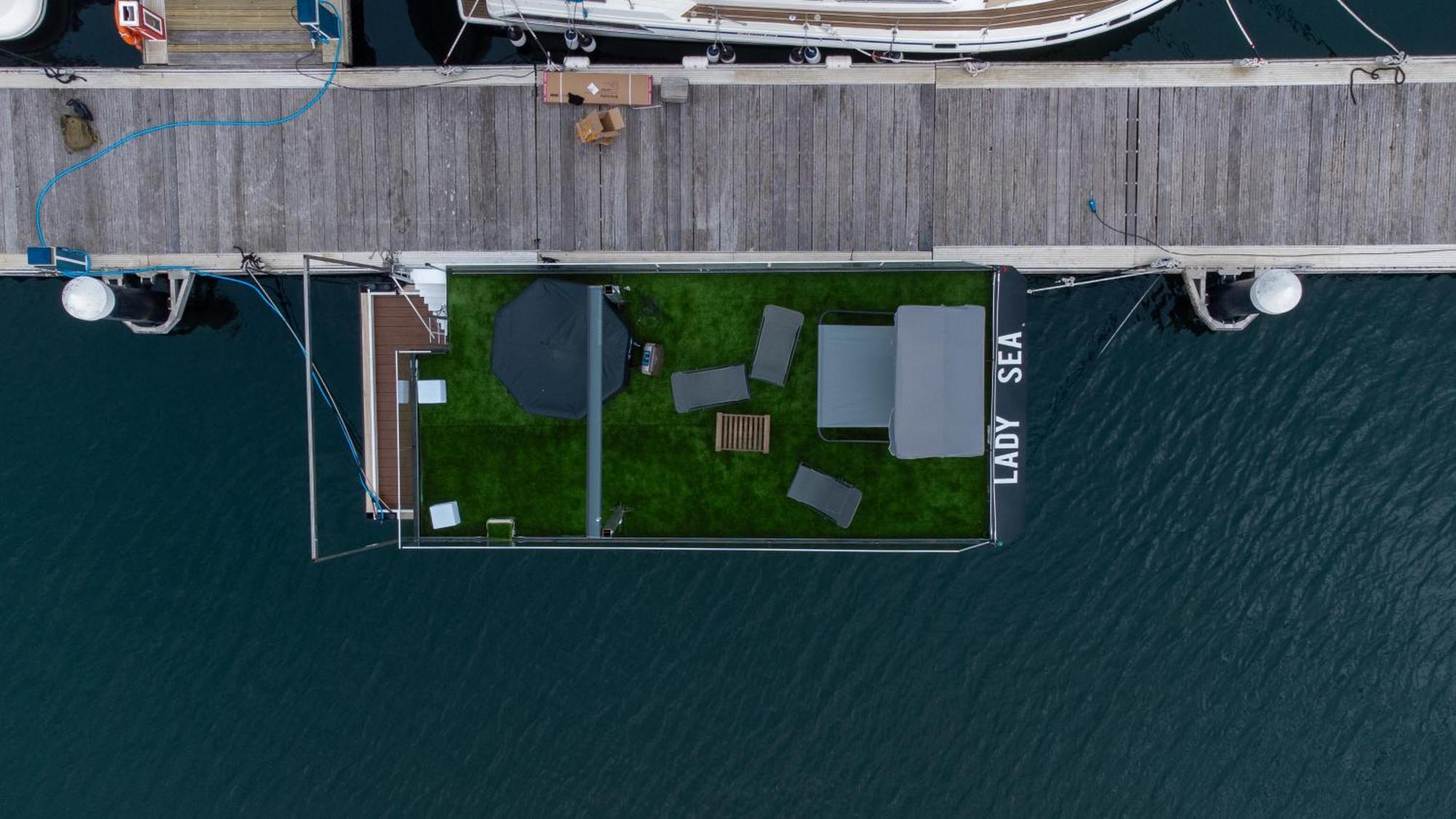 Barco-Apartamento En El Nautico De Виго Экстерьер фото