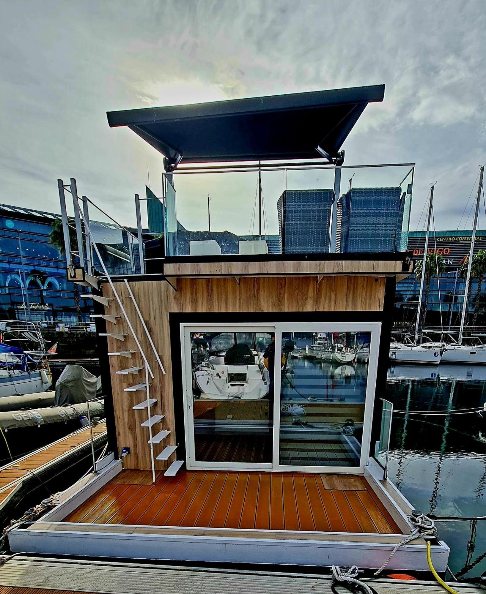 Barco-Apartamento En El Nautico De Виго Экстерьер фото