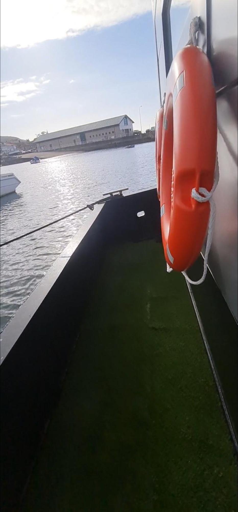 Barco-Apartamento En El Nautico De Виго Экстерьер фото